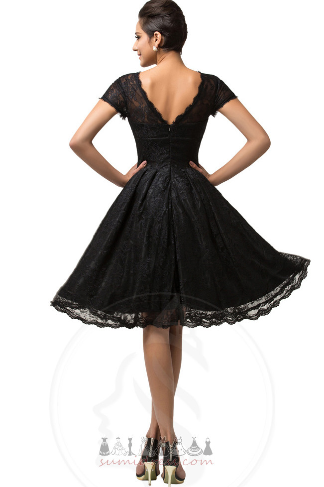A-Line Jewel Zipper Lace Knee Length Short Sleeves Cocktail Dress