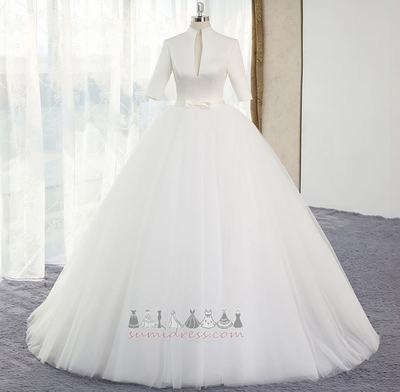атлас яблуко Три чверті рукава зал V-подібним вирізом багатошарової Весільна сукня