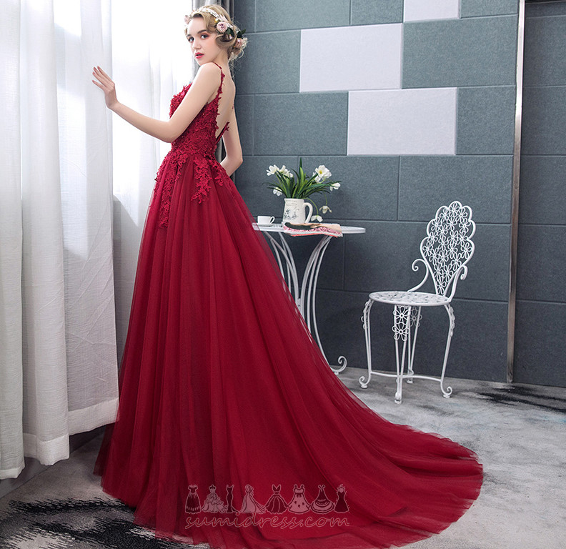 Backless Thin straps Inverted Triangle Sleeveless Applique A-Line Wedding Dress