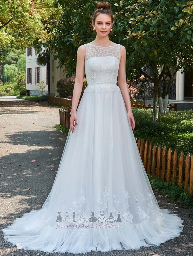 Bateau Elegant Outdoor Sleeveless Lace Medium Wedding Dress
