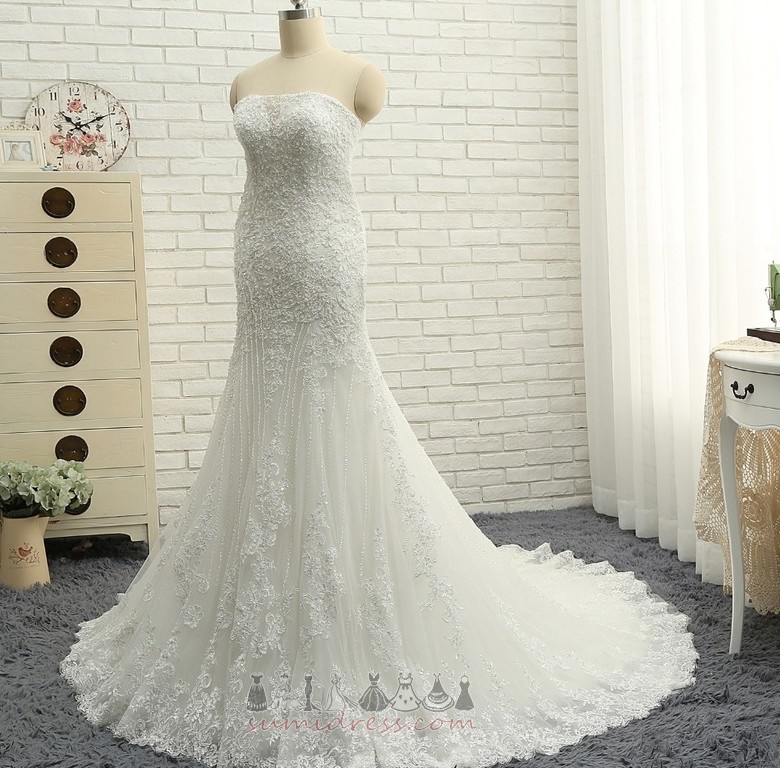 Chapel Train Sleeveless Moderne Applique Floor Length Lace Wedding Dress