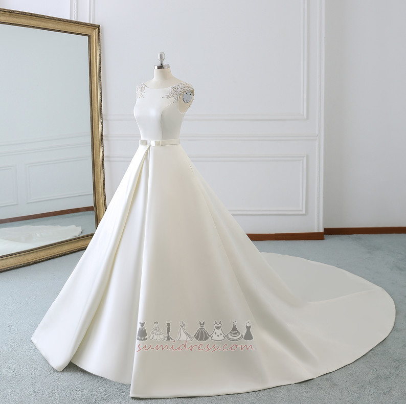 Дантела-нагоре Сатен метене влак Дължина на пода Линия Природен кръста сватбена рокля