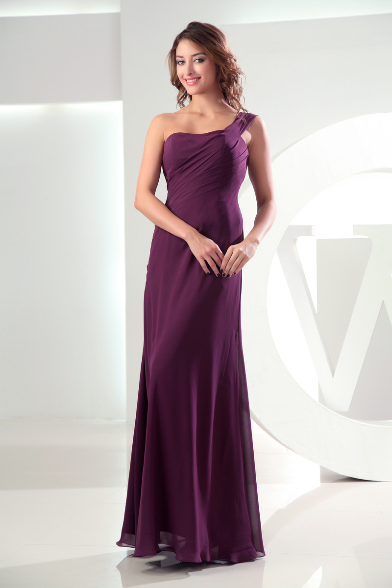 Gulvet længde Elegant Timeglas Asymmetriskkrave Plisseret A-linje Aften kjole