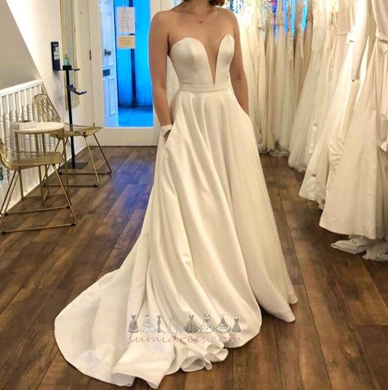 Hall Sleeveless Long V-Neck Deep v-Neck Natural Waist Wedding Dress