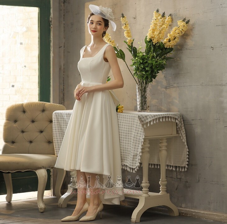 Keskmine Satiin Kevadel Rand Square Backless Pulmakleit
