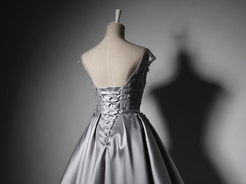 Knee Length Lace-up Glamorous Satin Sleeveless A-Line Bridesmaid Dress