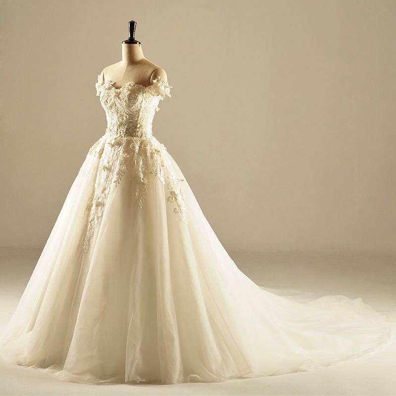 Kolsuz Bahar Doğal belden Chapel tren Uzun Prenses Düğün Elbise
