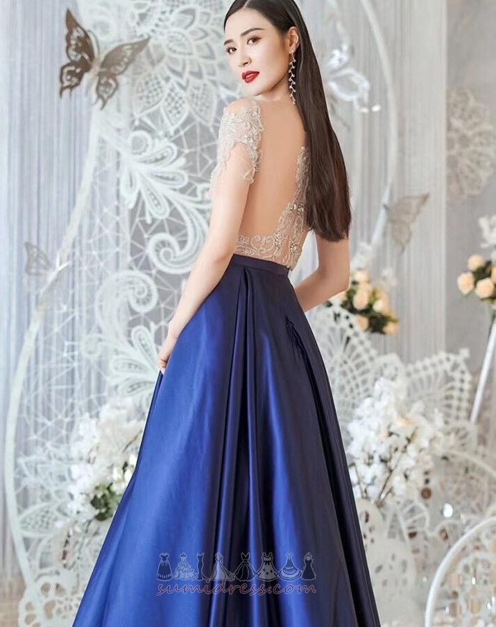 Korta ärmar Show / prestanda Profilering Elegant A-linjeformat balklänning