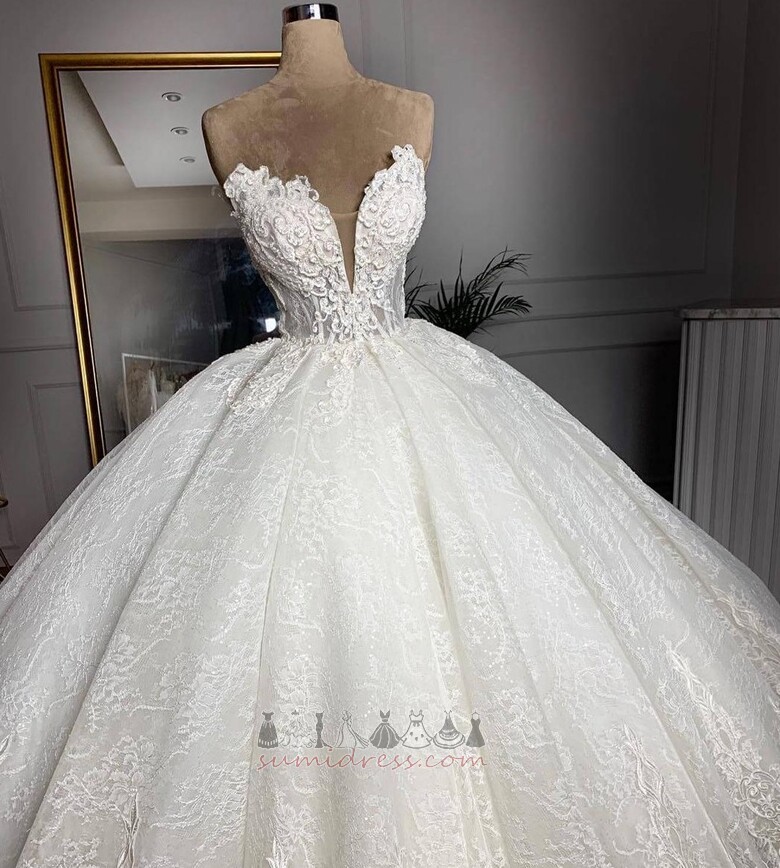 La robe de mariage Luxueux Naturel Perle Sans Bretelles A-ligne Traîne Cathédrale