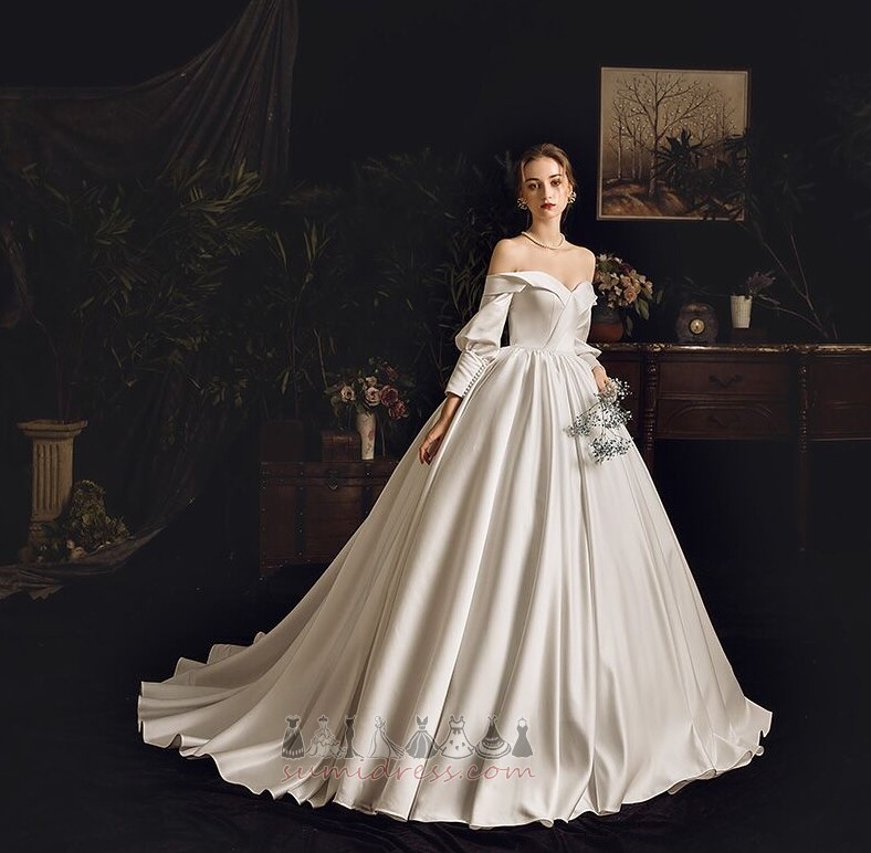 Линия Прост Плисе Нагънат елече Пролет Дантела-нагоре сватбена рокля