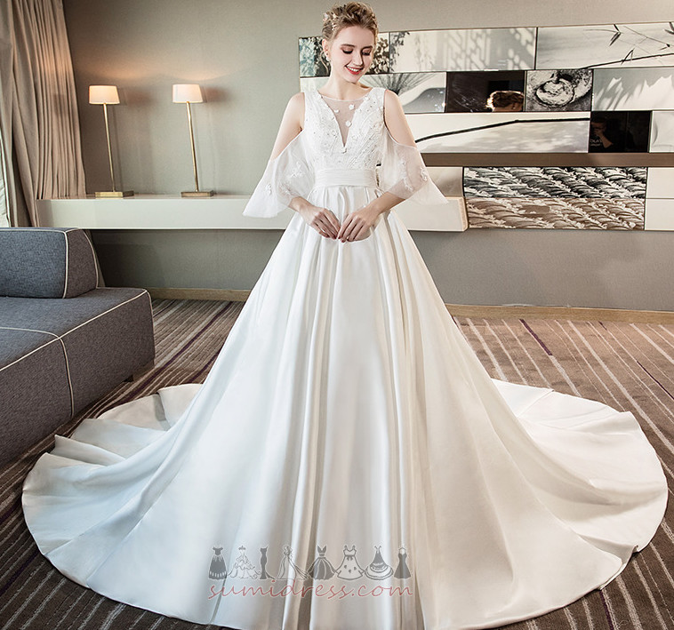 Long Elegant Royal Train Binding Hall Pockets Wedding Dress