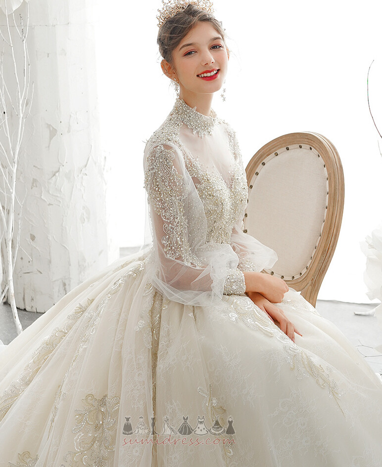 Luxurious Lace-up Natural Waist Inverted Triangle Long Sleeves Wedding Dress