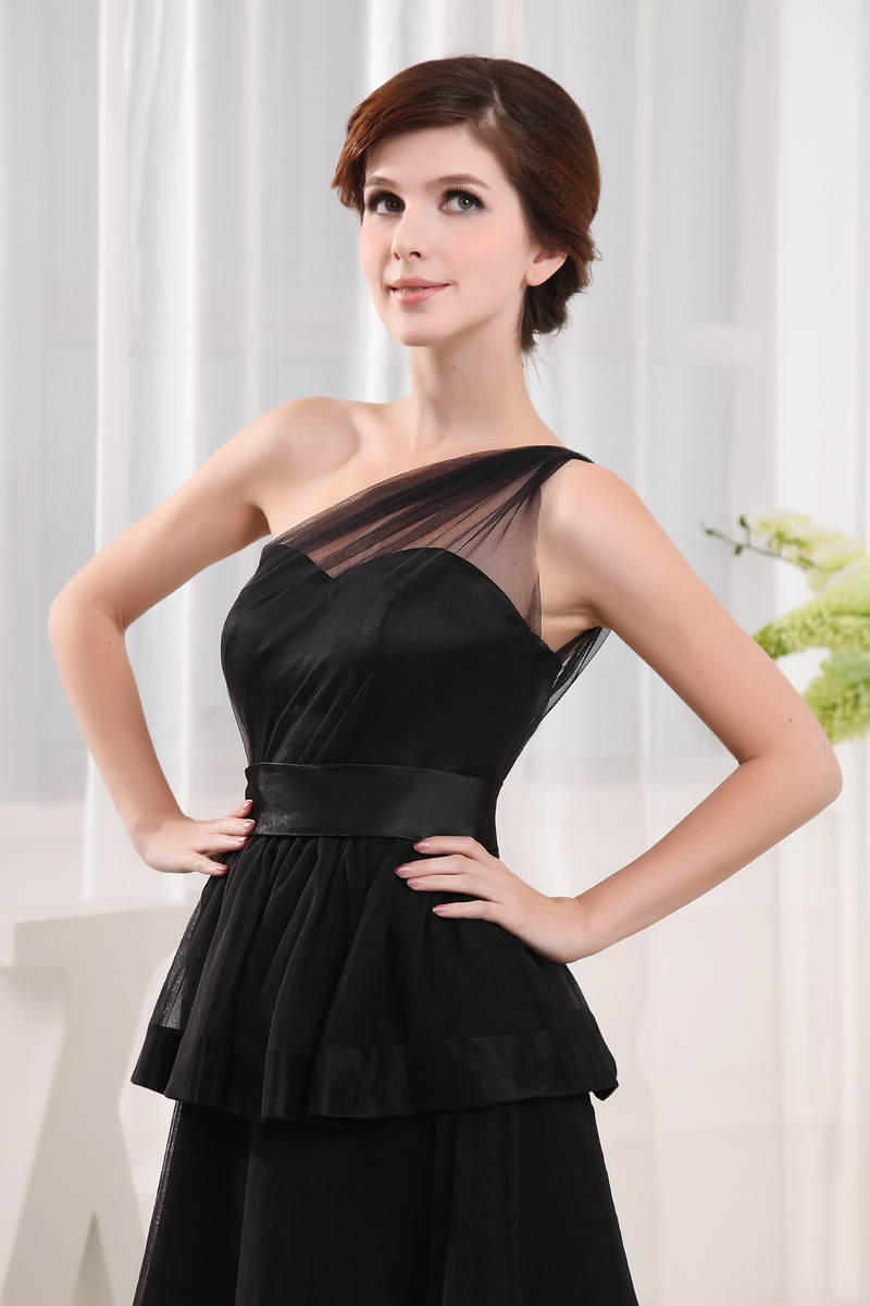 Medium Asymmetrical Sleeves Party Satin Ruched Sleeveless Homecoming Dress