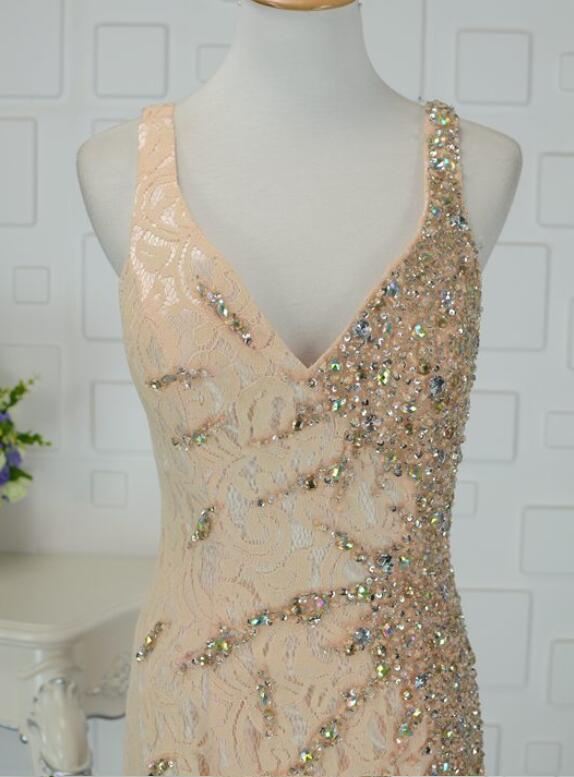 Medium Sleeveless Zipper Elegant V-Neck A-Line Evening Dress