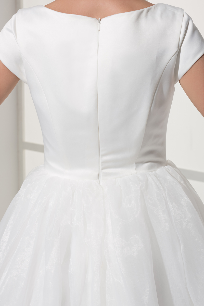Modest Voile Knee Length Portrait collar Natural Waist Beach Wedding Dress