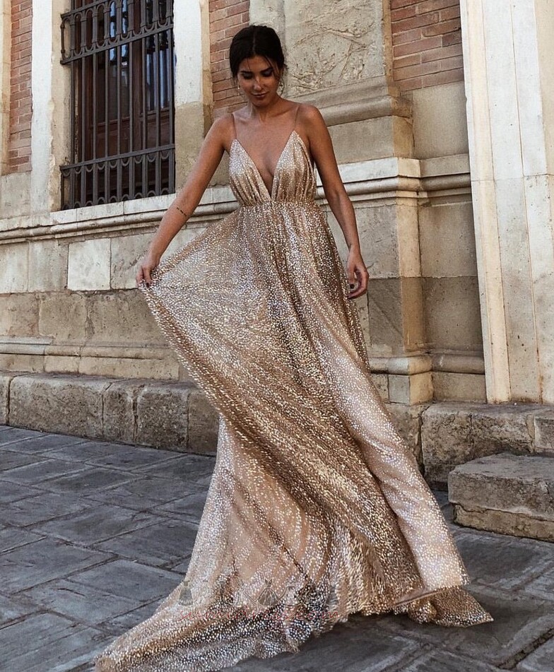Natural Waist Sweep Train A-Line Backless Long Sequined Evening gown