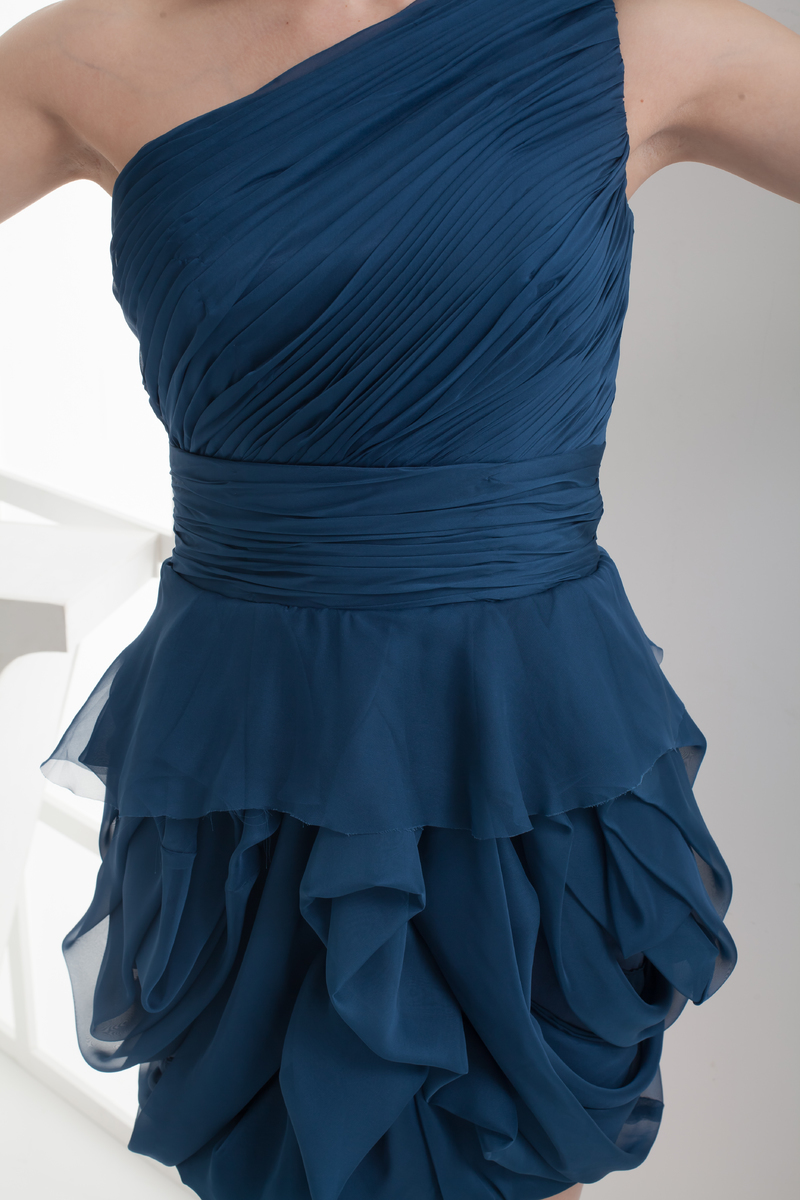 Natuurlijk Zijkant-Gedrapeerde Rits Bloem een schouder Medium Eenvoudig Thuiskomst jurk