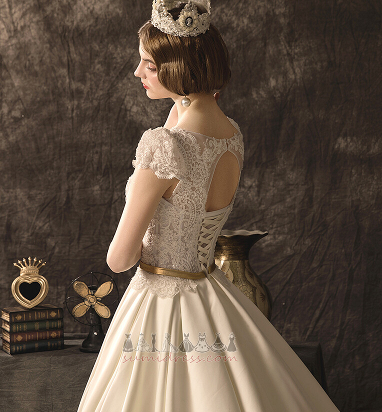 νυφικό, Νυφικά φόρεμα Δαντέλα επικάλυψης Γραμμή Α Μακρύς Μέσον Κοντομάνικο Λαιμόκοψη V