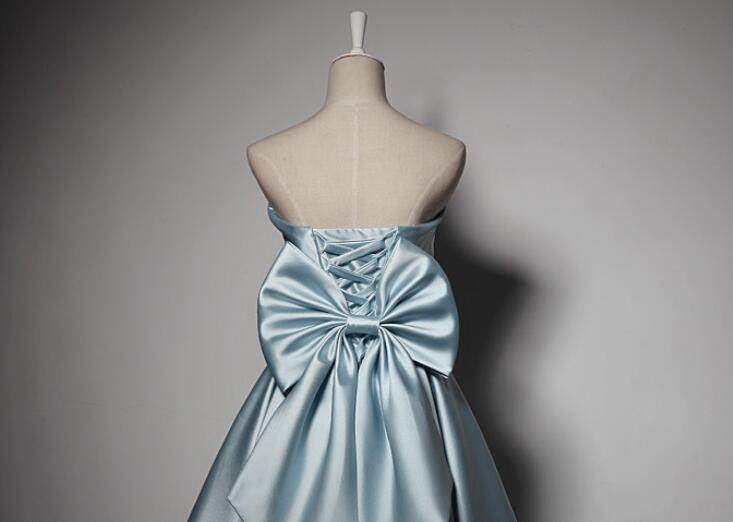 Платье фрейлина атласная очаровательный повязка длиной до колена средний без бретелек