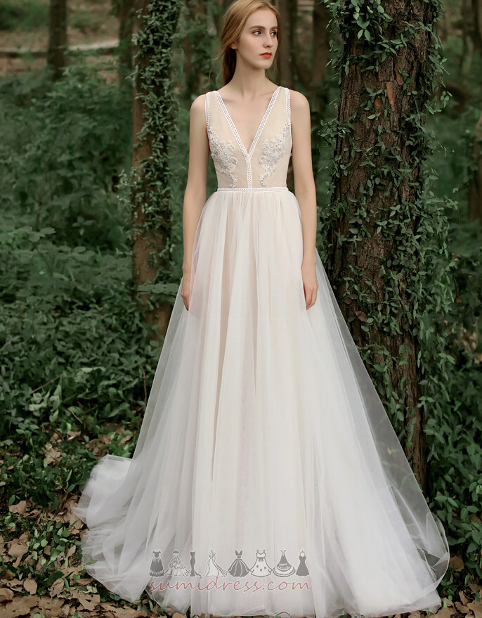 Ryggløse Svinge Feie Train Tyll V-hals A-formet Bryllupskjole