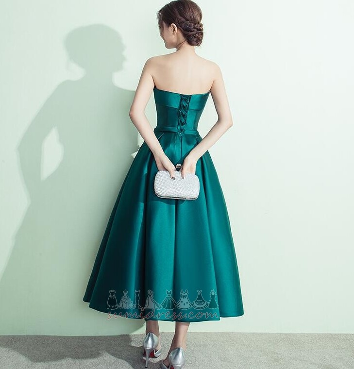Satén Jednoduchý čalouněné Bez ramínek A-Line Střední Plesové šaty