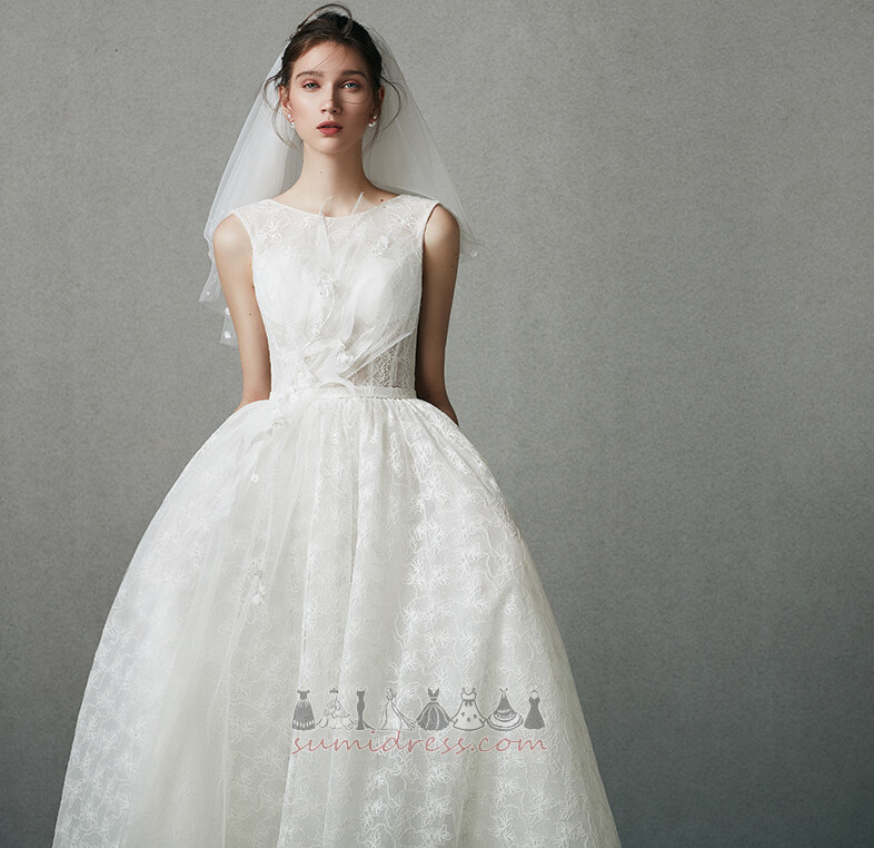 Sleeveless A-Line Lace Natural Waist Summer Applique Wedding Dress