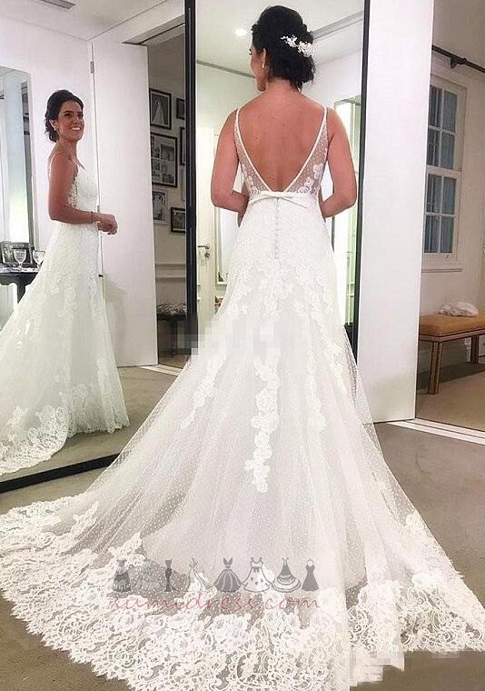 Sleeveless Hall Lace Overlay Applique Sweep Train Natural Waist Wedding gown