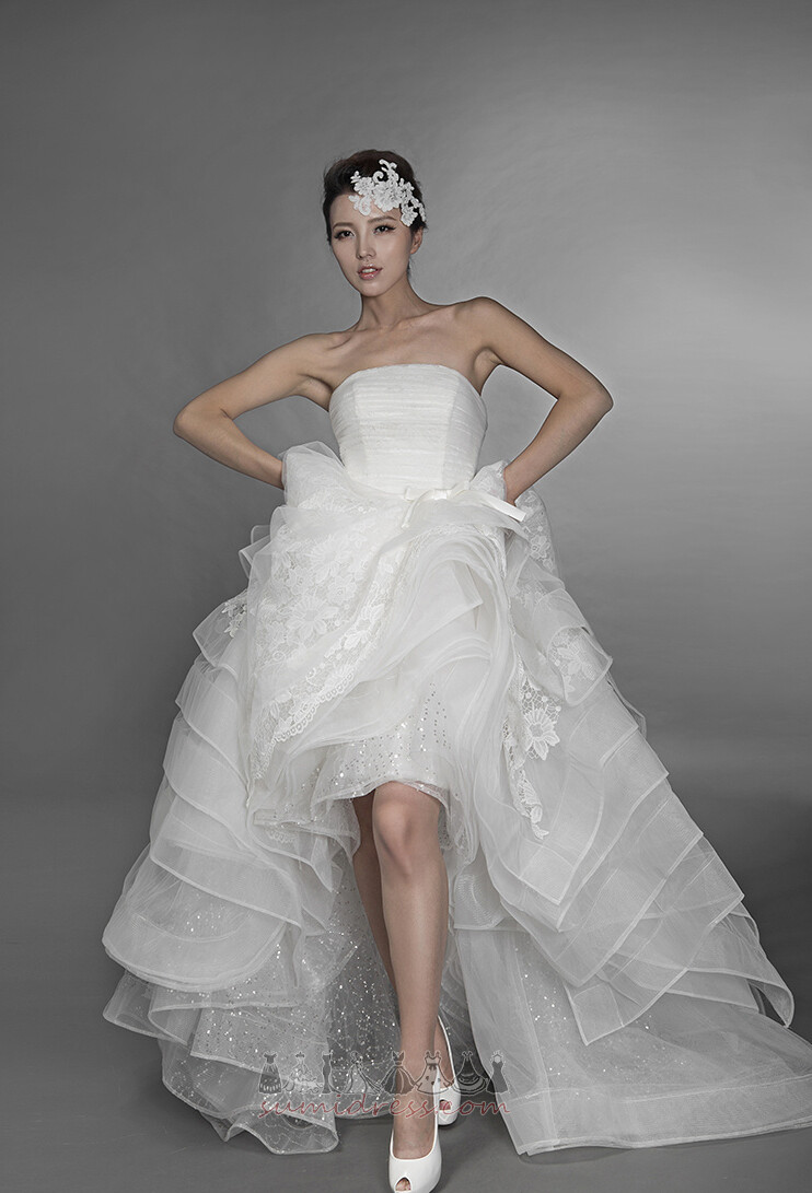 Suknia ślubna Asymetryczny Organza Kaskadowe Bez ramiączek Naturalne talii