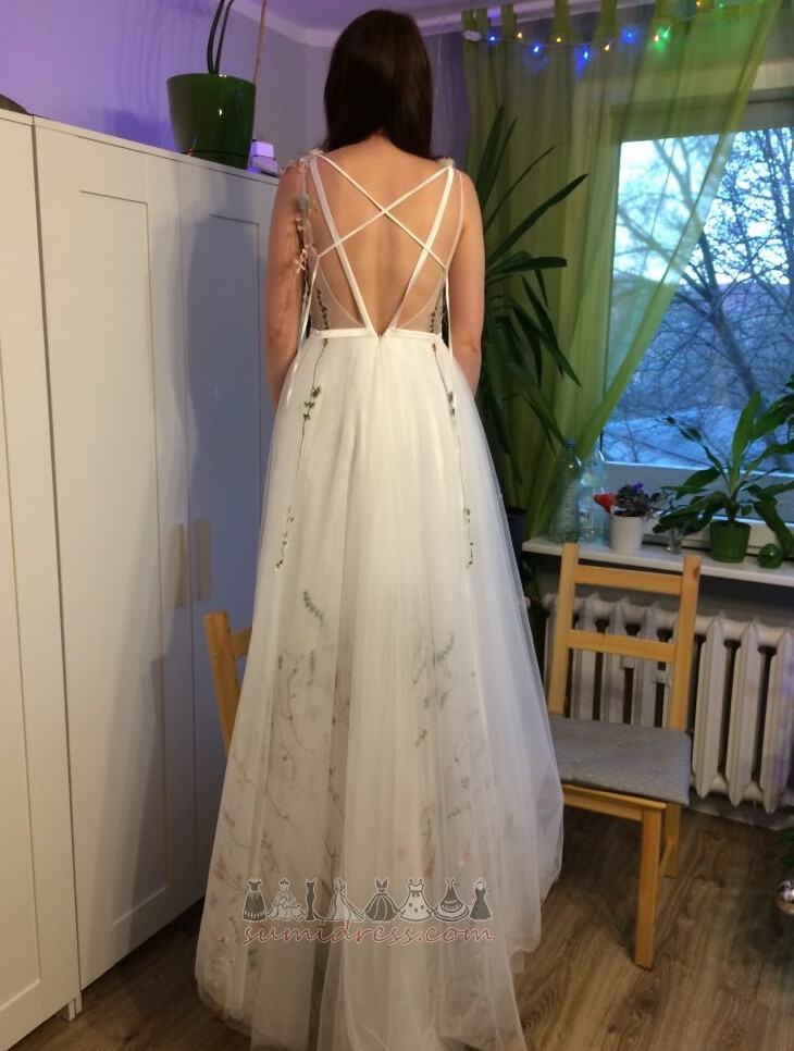 Tüll Nincs visszaút Fordított háromszög Kültéri Vonalú Romantikus Esküvői ruha