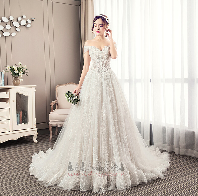 Tulle Natural Waist Short Sleeves Medium Off Shoulder Long Wedding Dress