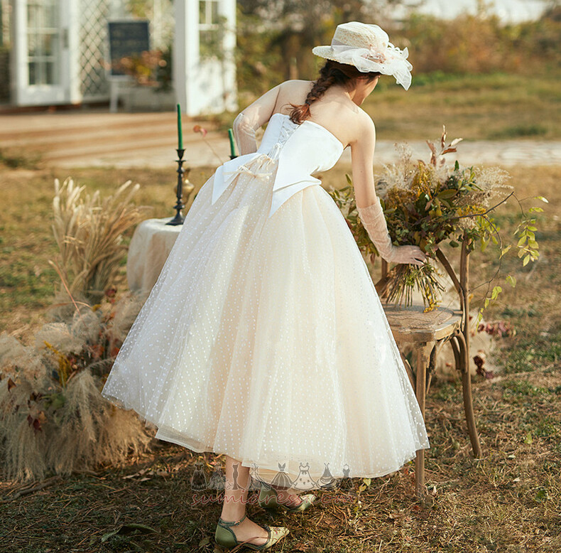 Uden ærmer A-linje Udendørs Naturlig Talje Elegant Snøring Bryllupskjole
