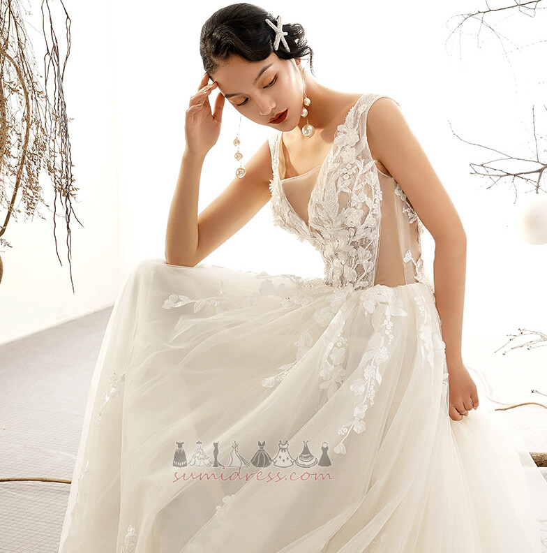 Voile Fall Chic Lace Overlay Court Train Beach Wedding Dress