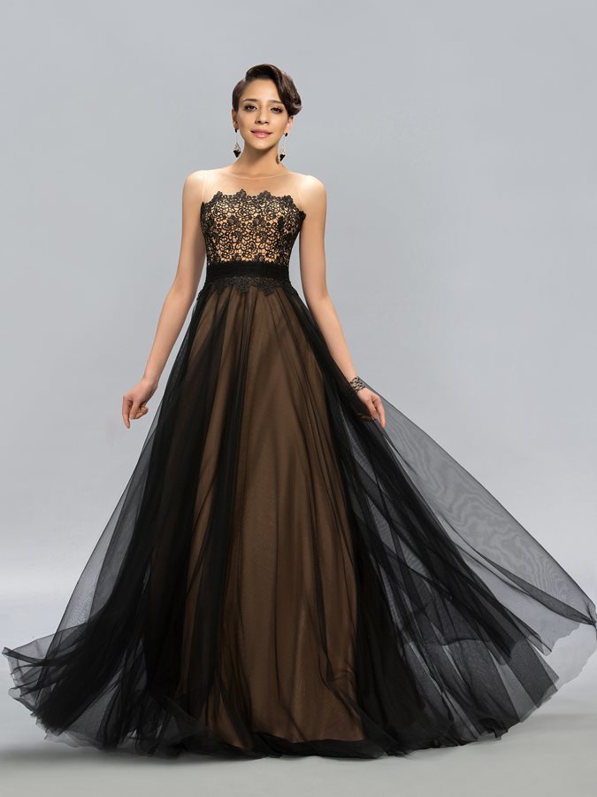 Wedding Chic Long A-Line Tulle Sweep Train Evening Dress